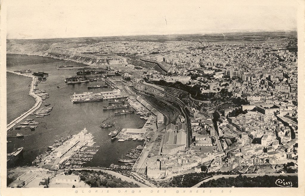 103-vue generale de la ville.JPG